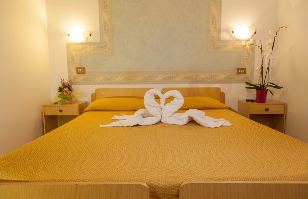 Hotel Ricordo Du Parc Tabiano Terme Buitenkant foto